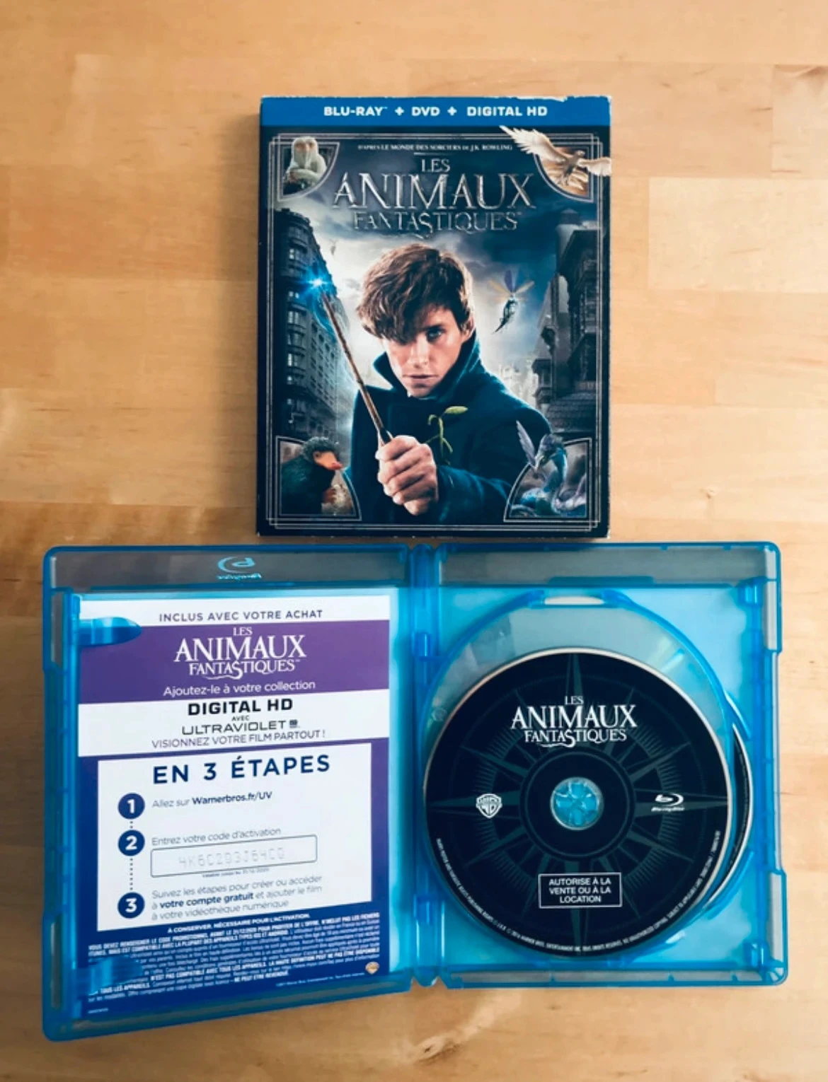 Combo Blu-ray DVD Los animales fantásticos. – photo 3